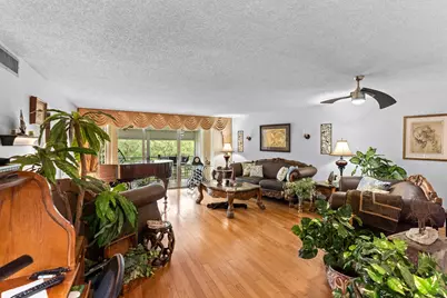 625 Oaks Drive #405, Pompano Beach, FL 33069 - Photo 15