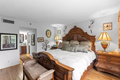625 Oaks Drive #405, Pompano Beach, FL 33069 - Photo 29