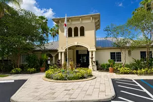 600 Crestwood Ct N, Royal Palm Beach, FL 33411 - Photo 15