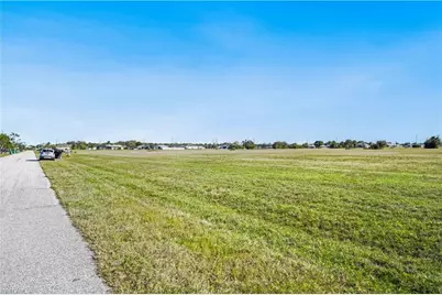 2016 NE 17th Terrace, Cape Coral, FL 33909 - Photo 3