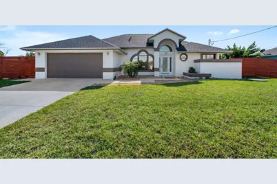 434 SW Jeanne Avenue, Port Saint Lucie, FL 34953 - Photo 1