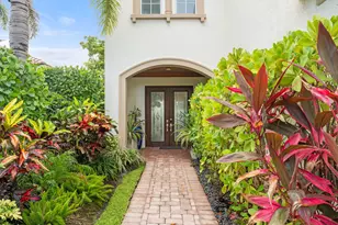 12140 Aviles Cir, Palm Beach Gardens, FL 33418 - Photo 3