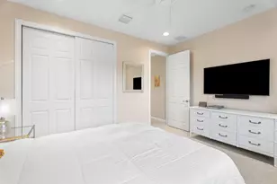 12140 Aviles Cir, Palm Beach Gardens, FL 33418 - Photo 25