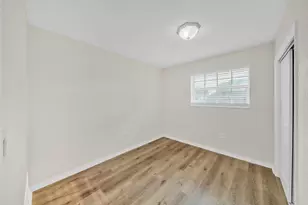 301 N 65th Way, Hollywood, FL 33024 - Photo 25