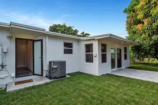 301 N 65th Way, Hollywood, FL 33024 - Photo 47