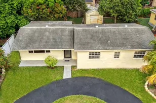 301 N 65th Way, Hollywood, FL 33024 - Photo 49