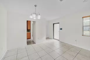 301 N 65th Way, Hollywood, FL 33024 - Photo 11