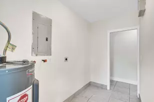 301 N 65th Way, Hollywood, FL 33024 - Photo 29