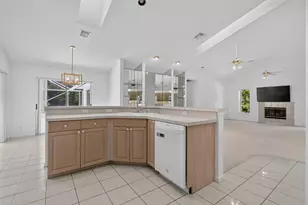 12168 Sandy Run, Jupiter, FL 33478 - Photo 9