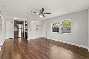 732 SE 15th St, Fort Lauderdale, FL 33316 - Photo 11