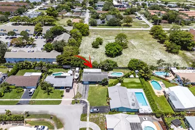 301 SE 3rd Street, Deerfield Beach, FL 33441 - Photo 35