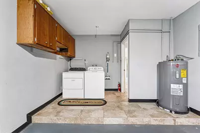 301 SE 3rd Street, Deerfield Beach, FL 33441 - Photo 23