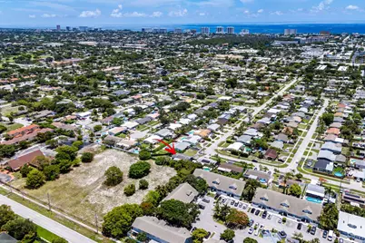 301 SE 3rd Street, Deerfield Beach, FL 33441 - Photo 37