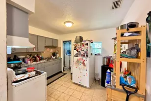 924 Skylark Dr, Fort Pierce, FL 34982 - Photo 9