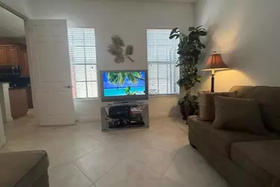 8288 NW 9th Avenue, Boca Raton, FL 33487 - Photo 15