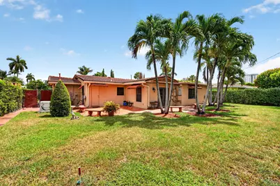 2060 Tropic Isle, Lauderdale by the Sea, FL 33062 - Photo 61
