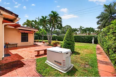2060 Tropic Isle, Lauderdale by the Sea, FL 33062 - Photo 63