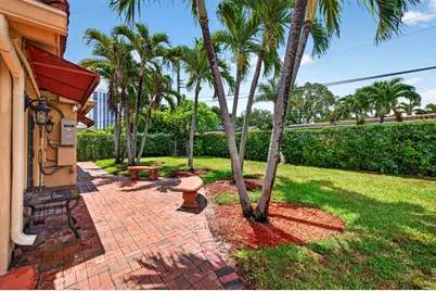 2060 Tropic Isle, Lauderdale by the Sea, FL 33062 - Photo 67