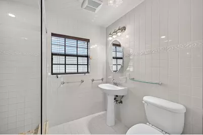 2060 Tropic Isle, Lauderdale by the Sea, FL 33062 - Photo 25