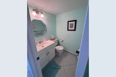 641 Burgundy N, Delray Beach, FL 33484 - Photo 5