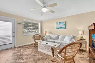 40 SE 13th St, Boca Raton, FL 33432 - Photo 9