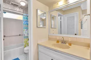 40 SE 13th St, Boca Raton, FL 33432 - Photo 21
