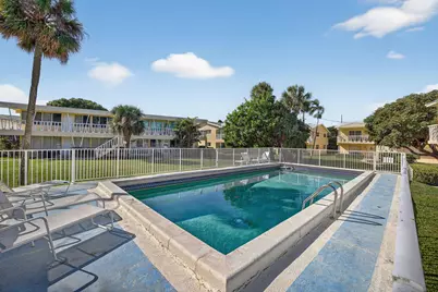 2755 NE 28th Avenue #E2, Lighthouse Point, FL 33064 - Photo 29