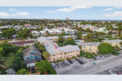 2755 NE 28th Avenue #E2, Lighthouse Point, FL 33064 - Photo 31