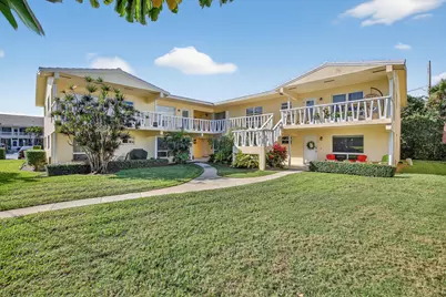 2755 NE 28th Avenue #E2, Lighthouse Point, FL 33064 - Photo 1