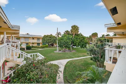 2755 NE 28th Avenue #E2, Lighthouse Point, FL 33064 - Photo 21