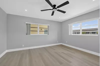 2755 NE 28th Avenue #E2, Lighthouse Point, FL 33064 - Photo 15