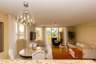 2001 N Ocean Blvd, Fort Lauderdale, FL 33305 - Photo 9