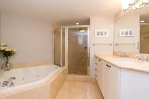 2001 N Ocean Blvd, Fort Lauderdale, FL 33305 - Photo 15