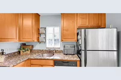 410 SW 15th Street #206, Pompano Beach, FL 33060 - Photo 11