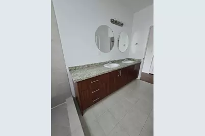 408 SW 9th Street, Fort Lauderdale, FL 33315 - Photo 13