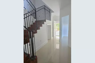 408 SW 9th Street, Fort Lauderdale, FL 33315 - Photo 11