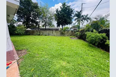 6400 NW 30th Street, Sunrise, FL 33313 - Photo 11