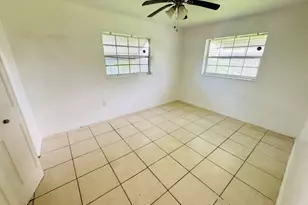 6400 NW 30th St, Sunrise, FL 33313 - Photo 5