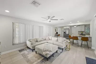 1710 SW 4th Avenue, Pompano Beach, FL 33060 - Photo 9