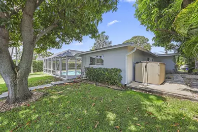 1710 SW 4th Avenue, Pompano Beach, FL 33060 - Photo 23