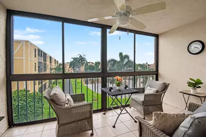 7351 Kinghurst Drive #301, Delray Beach, FL 33446 - Photo 13