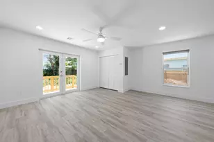 720 McIntosh St, West Palm Beach, FL 33405 - Photo 11
