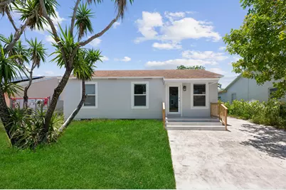 720 McIntosh Street, West Palm Beach, FL 33405 - Photo 1