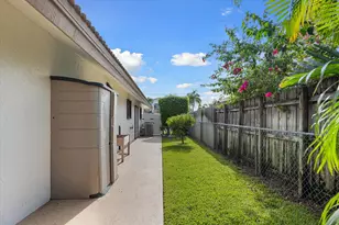1598 SW 5th Ave, Boca Raton, FL 33432 - Photo 29