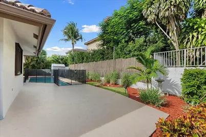 1598 SW 5th Avenue, Boca Raton, FL 33432 - Photo 25