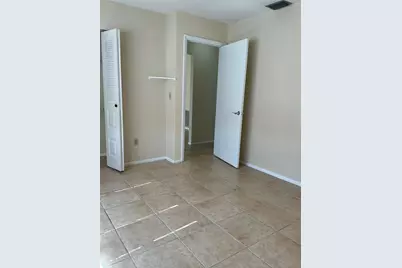 1537 SE Arenson Lane, Port Saint Lucie, FL 34952 - Photo 5