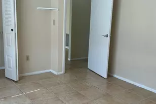 1537 SE Arenson Ln, Port Saint Lucie, FL 34952 - Photo 5