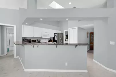 521 Cypress Circle, Tequesta, FL 33469 - Photo 5