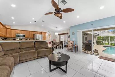 10327 NW 50th Street, Coral Springs, FL 33076 - Photo 15