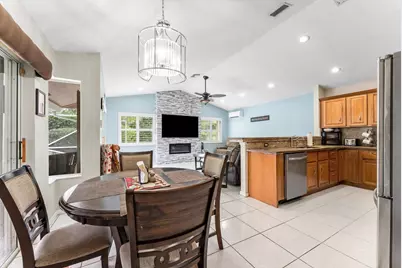 10327 NW 50th Street, Coral Springs, FL 33076 - Photo 9